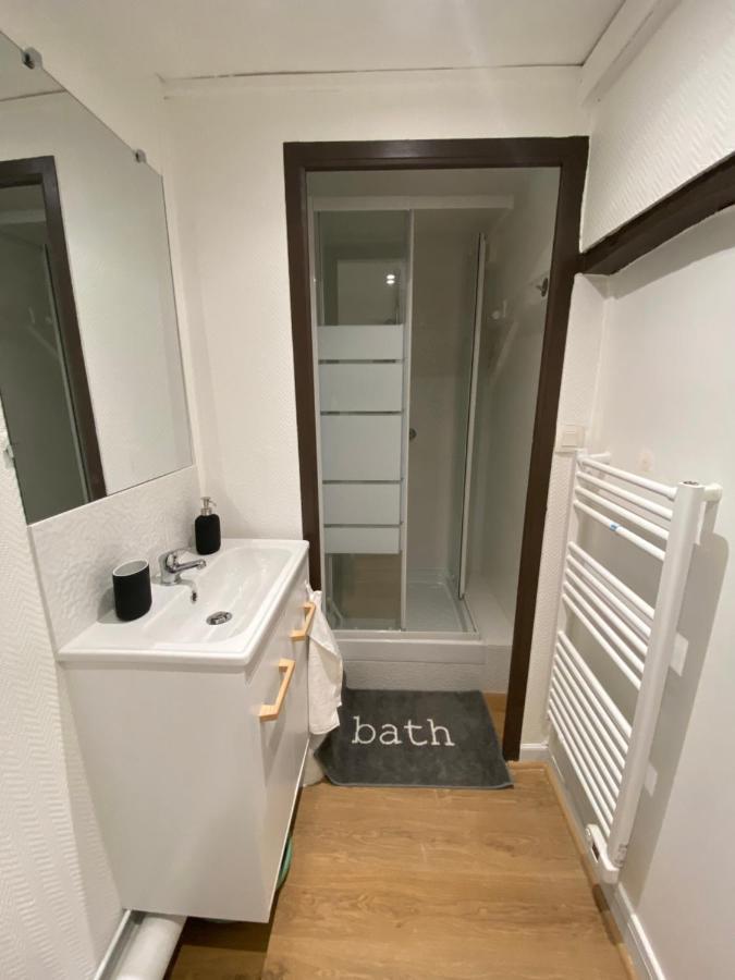 Le Bassam, Proche Aeroport Apartamento Tillé Exterior foto